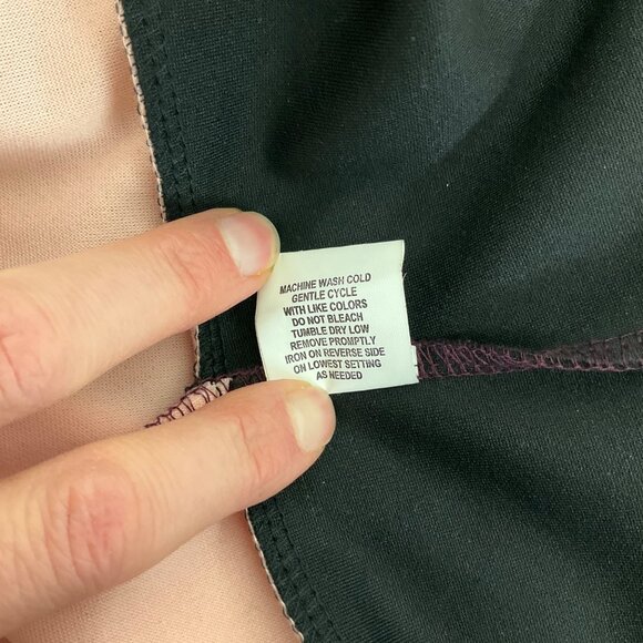 NY Collection Burgundy Colorblock Bell Sleeve Stretch Womens Large Sheath Dress - Picture 6 of 11